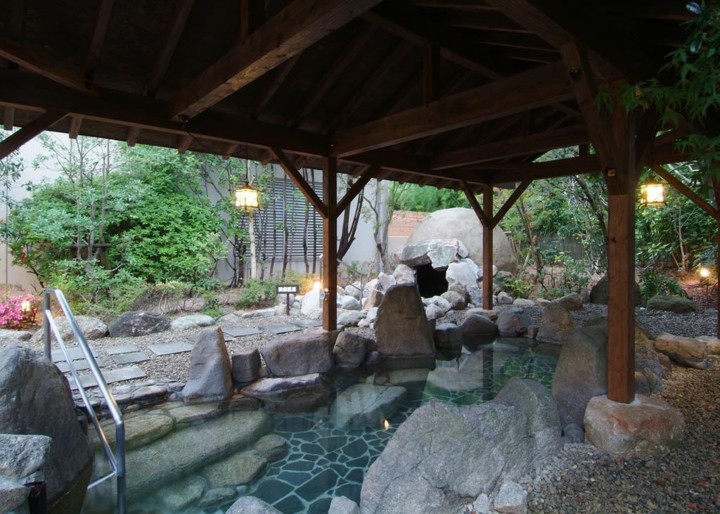 Route Inn Grantia Fukuoka Miyawaka - Wakita Onsen מראה חיצוני תמונה