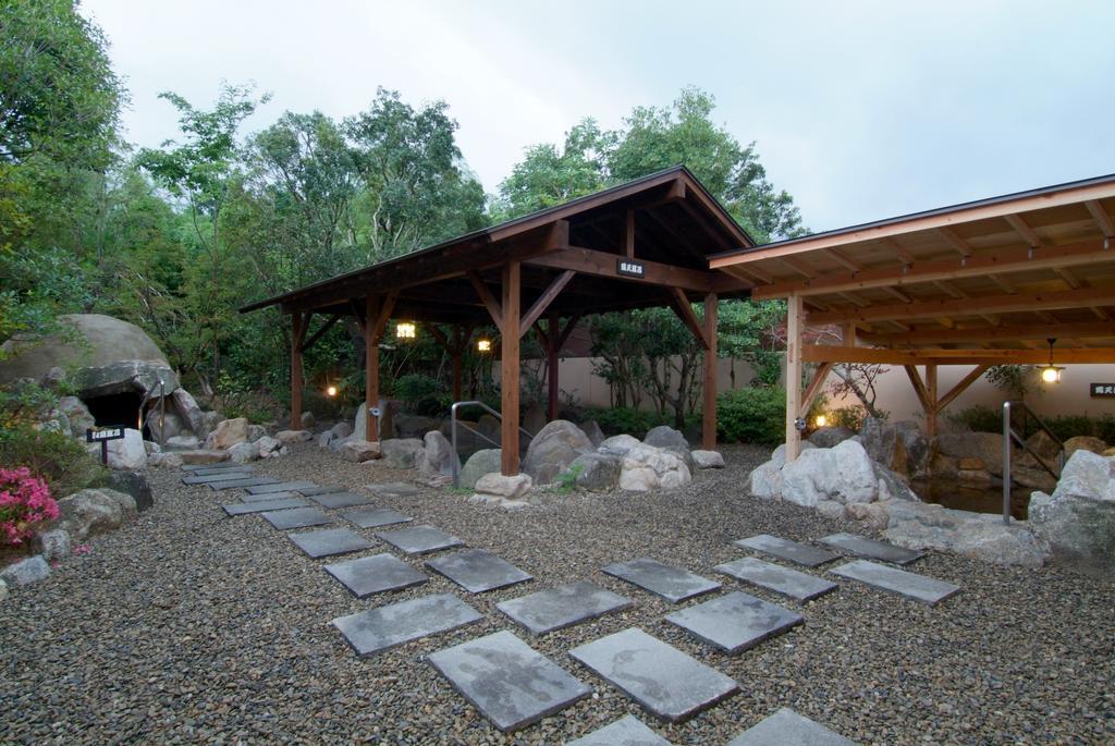 Route Inn Grantia Fukuoka Miyawaka - Wakita Onsen מראה חיצוני תמונה