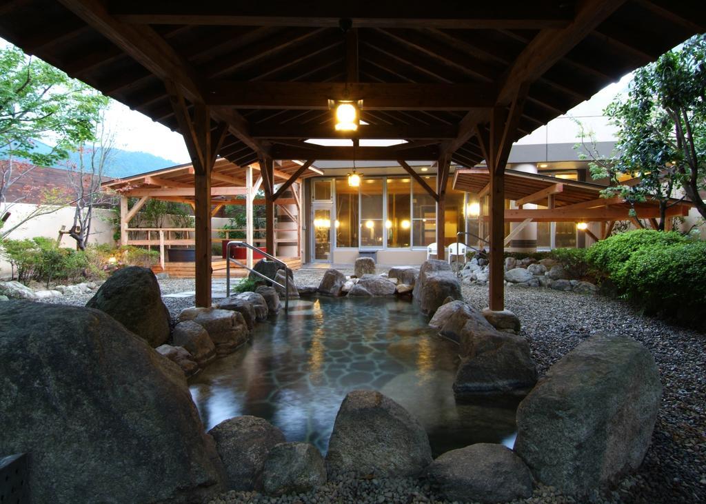 Route Inn Grantia Fukuoka Miyawaka - Wakita Onsen מראה חיצוני תמונה